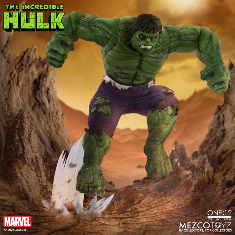 Marvel One:12 Collective The Incredible Hulk Action Figure Gallery Image 4