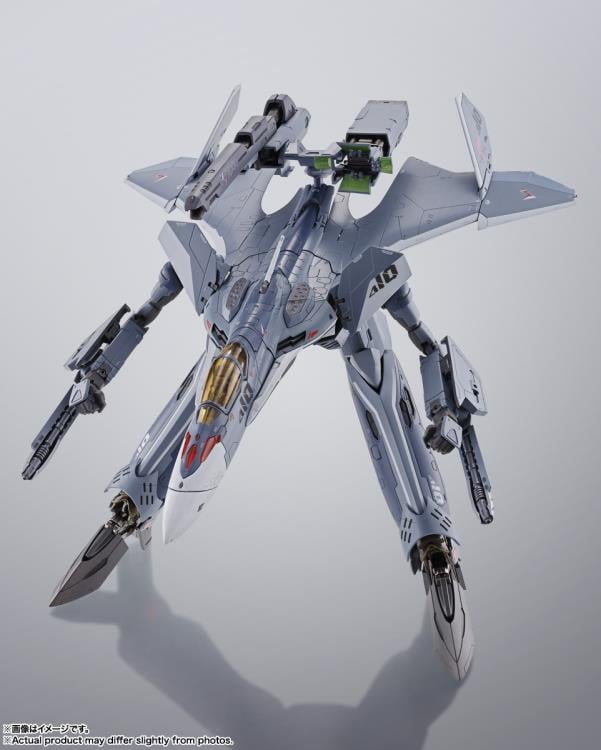 Macross Delta 10th Anniversary DX Chogokin VF-31A Kairos Action Figure Gallery Image 4