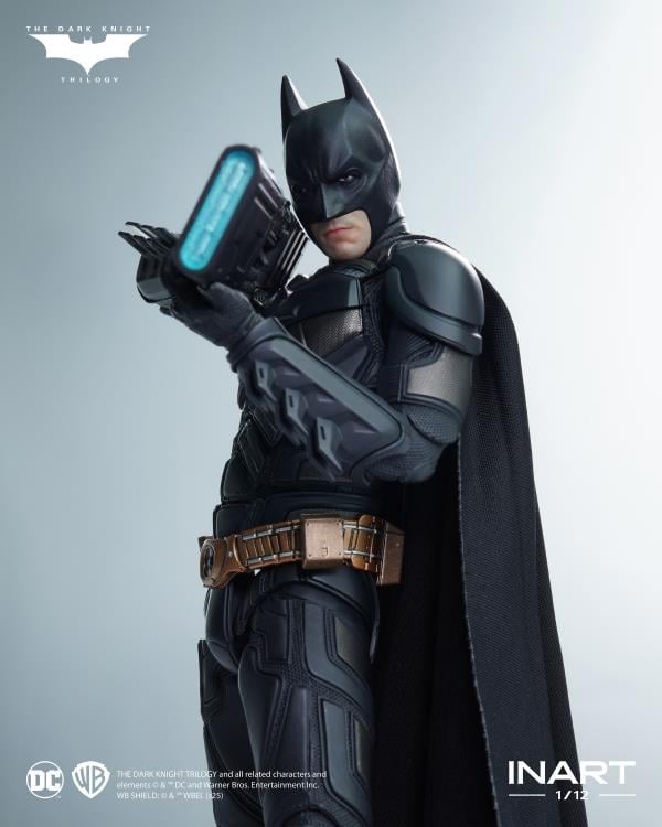 The Dark Knight Rises InArt Batman (DX Ver.) 1/12 Scale Action Figure Gallery Image 28
