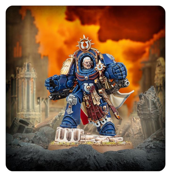 Warhammer 40,000 Ultramarines Marneus Calgar in Armour of Antilochus Citadel Miniature Gallery Image 7