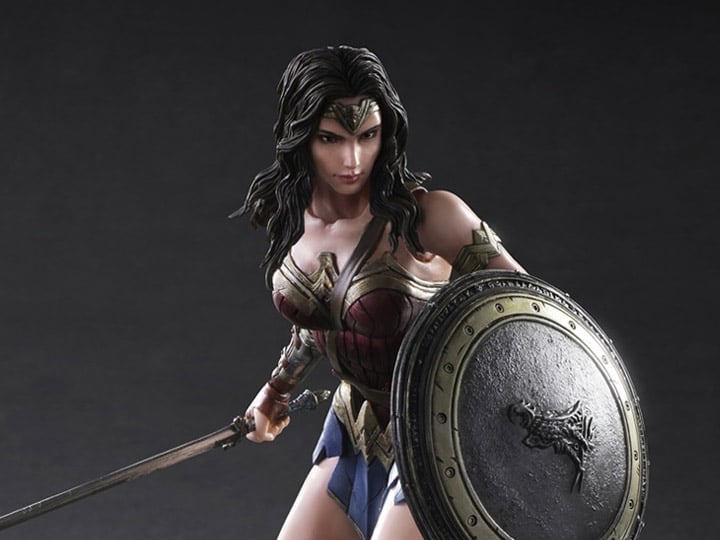 Batman v Superman Play Arts Kai Wonder Woman Gallery Image 1