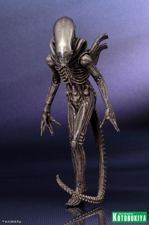 Alien ArtFX+ Big Chap Statue