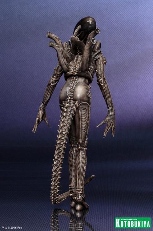 Alien ArtFX+ Big Chap Statue