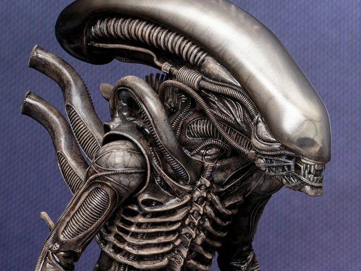 Alien ArtFX+ Big Chap Statue