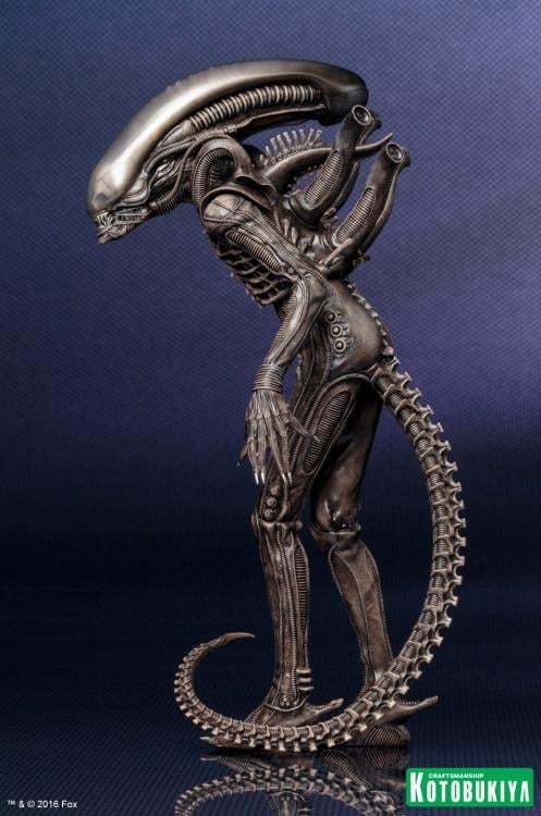 Alien ArtFX+ Big Chap Statue
