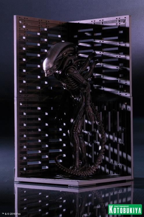 Alien ArtFX+ Big Chap Statue