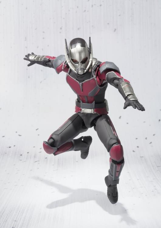 Captain America: Civil War S.H.Figuarts Ant-Man Gallery Image 8
