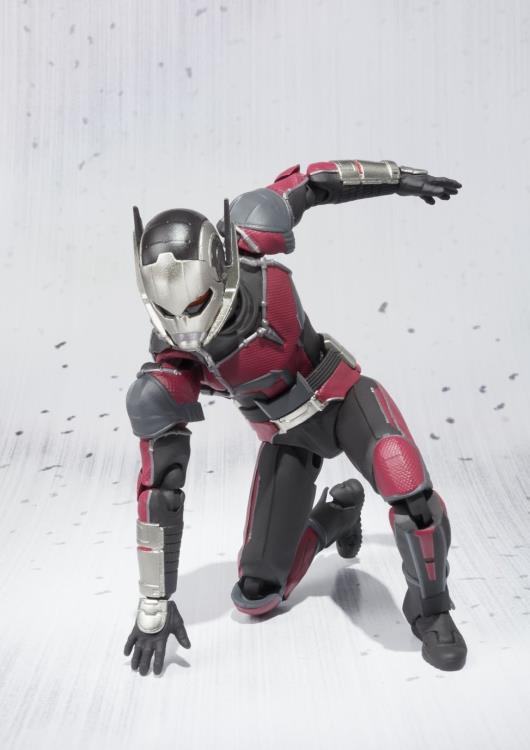 Captain America: Civil War S.H.Figuarts Ant-Man Gallery Image 6