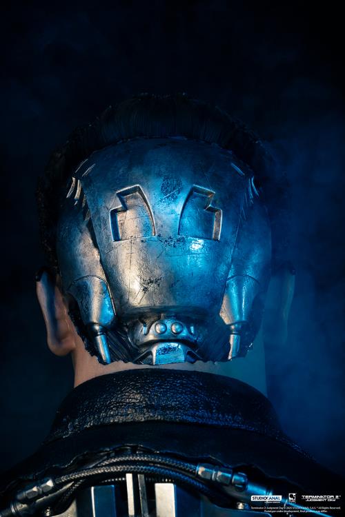 Terminator 2: Judgement Day T-800 Model 101 1/1 Scale Limited Edition Art Mask Gallery Image 10