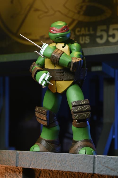 Teenage Mutant Ninja Turtles (2012) Ultimate Raphael Action Figure