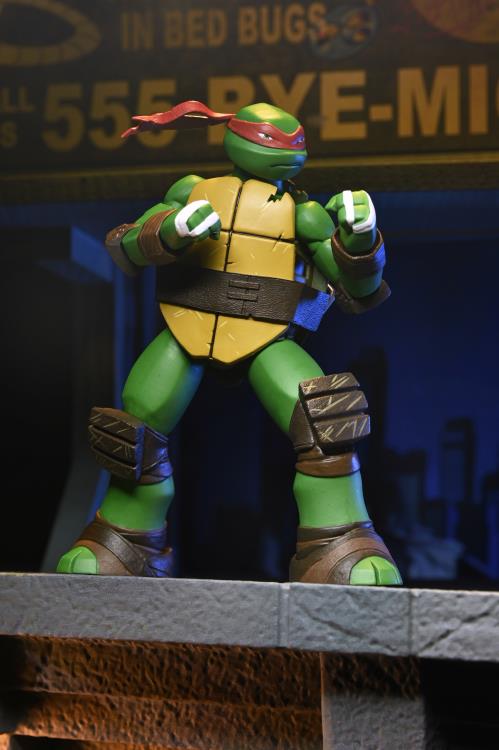 Teenage Mutant Ninja Turtles (2012) Ultimate Raphael Action Figure Gallery Image 12