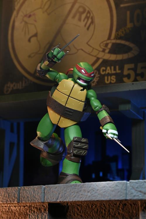 Teenage Mutant Ninja Turtles (2012) Ultimate Raphael Action Figure Gallery Image 3