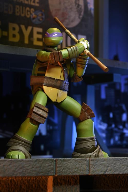 Teenage Mutant Ninja Turtles (2012) Ultimate Donatello Action Figure Gallery Image 4