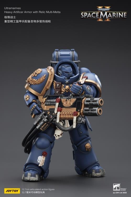 Warhammer 40,000: Space Marine 2 Ultramarines Heavy Artificer Armor with Relic Multi-Melta 1/18 Scale Action Figure Gallery Image 7