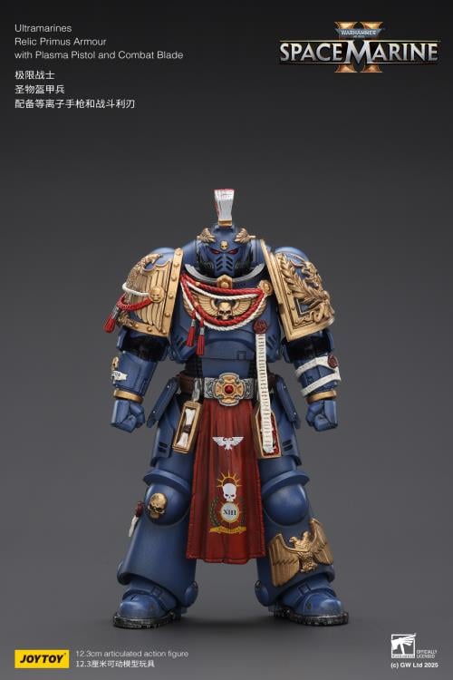 Warhammer 40,000: Space Marine 2 Ultramarines Relic Primus Armor with Plasma Pistol and Combat Blade 1/18 Scale Action Figure Gallery Image 4