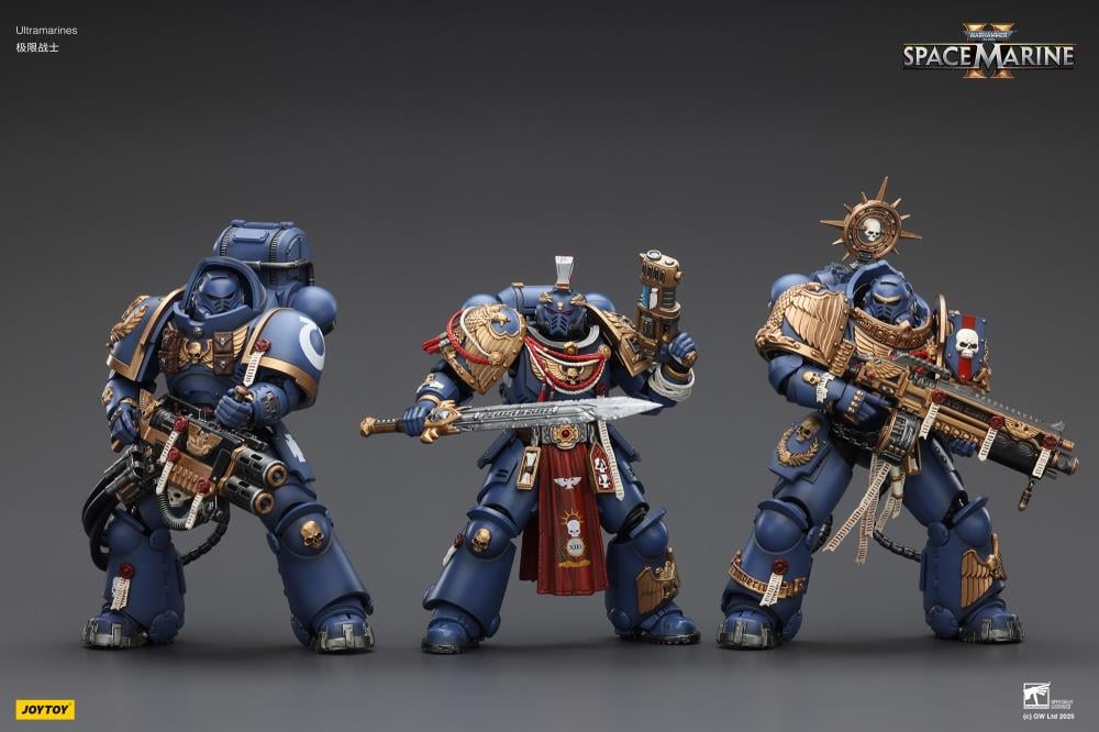 Warhammer 40,000: Space Marine 2 Ultramarines Relic Primus Armor with Plasma Pistol and Combat Blade 1/18 Scale Action Figure Gallery Image 20