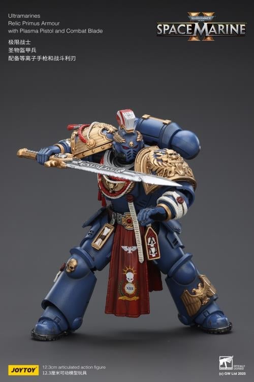 Warhammer 40,000: Space Marine 2 Ultramarines Relic Primus Armor with Plasma Pistol and Combat Blade 1/18 Scale Action Figure Gallery Image 16