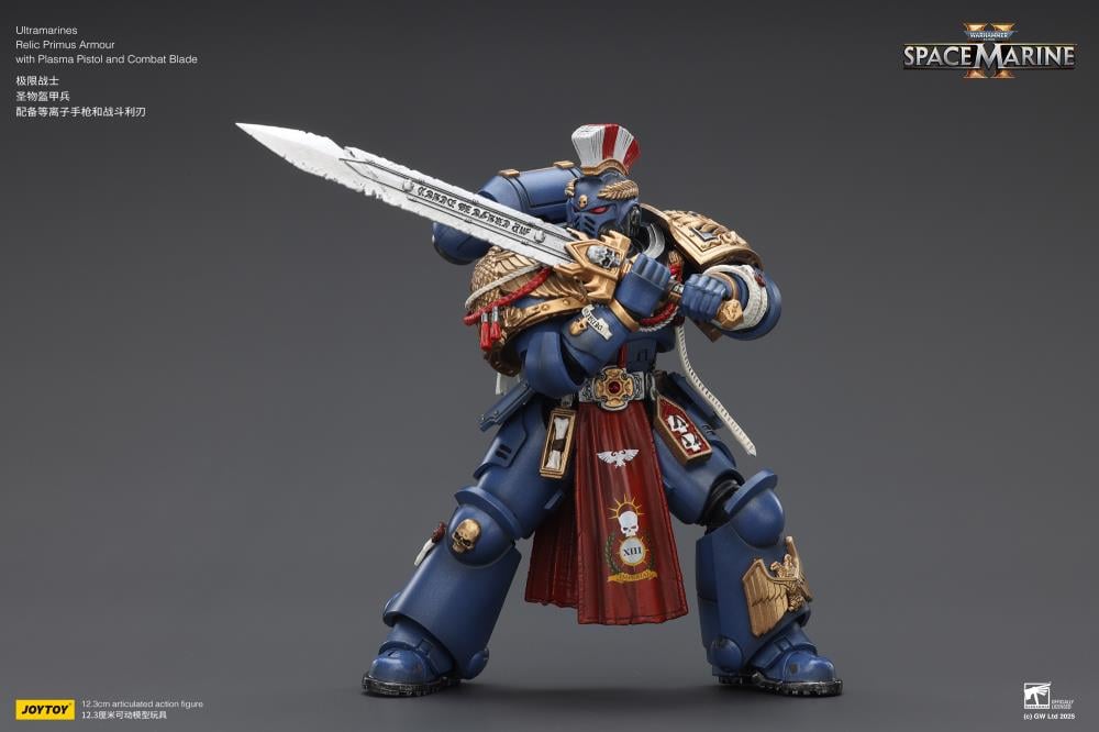 Warhammer 40,000: Space Marine 2 Ultramarines Relic Primus Armor with Plasma Pistol and Combat Blade 1/18 Scale Action Figure Gallery Image 17