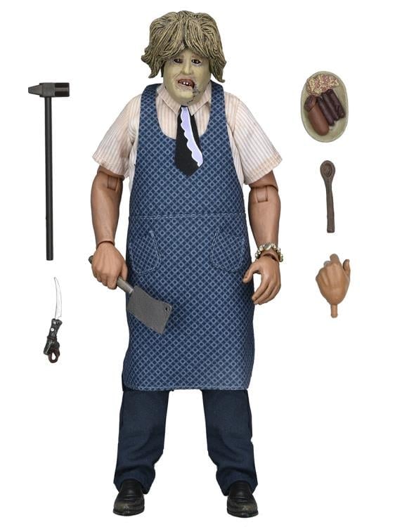 The Texas Chainsaw Massacre Leatherface with Old Lady Mask Clothed Action Figure Gallery Image 12