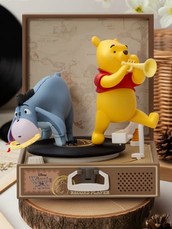 Winnie the Pooh D-Stage DS-160 Pooh's Hundred Acre Band Statue