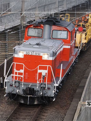 TOMIX 2265 DD51-1000 JR West Japan with Air Conditioner Model Gallery Image 2