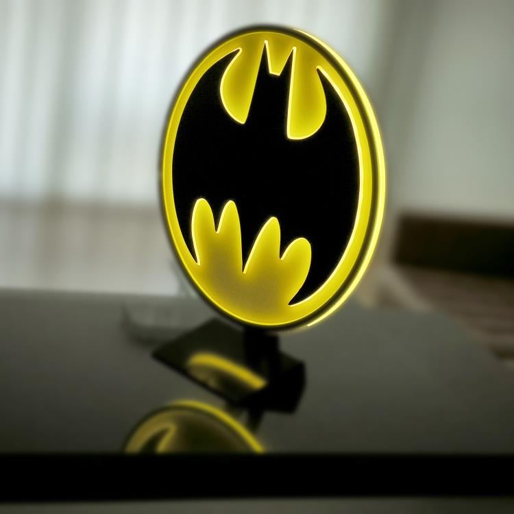 DC Classics Batman Retro Circular LED Logo Sign Gallery Image 3