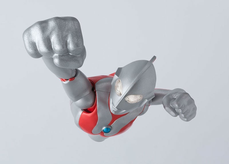 Ultraman S.H.Figuarts 50th Anniversary Ultraman Gallery Image 9