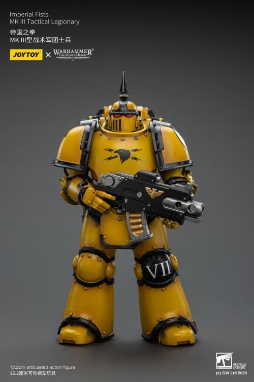 Warhammer: The Horus Heresy Imperial Fists MKIII Tactical Legionary 1/18 Scale Action Figure Gallery Image 11