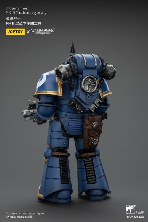 Warhammer: The Horus Heresy Ultramarines MKIII Tactical Legionary 1/18 Scale Action Figure Gallery Image 7