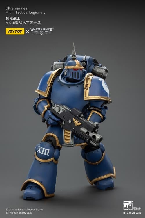 Warhammer: The Horus Heresy Ultramarines MKIII Tactical Legionary 1/18 Scale Action Figure Gallery Image 11