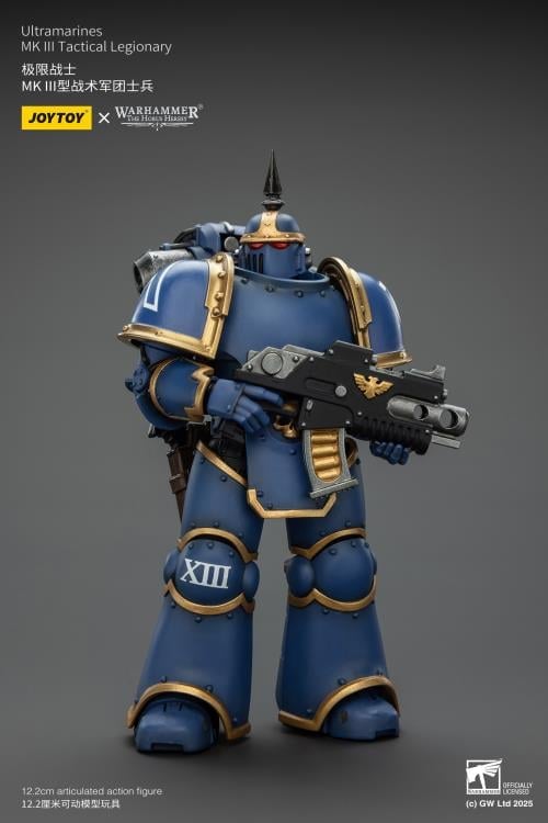 Warhammer: The Horus Heresy Ultramarines MKIII Tactical Legionary 1/18 Scale Action Figure Gallery Image 6