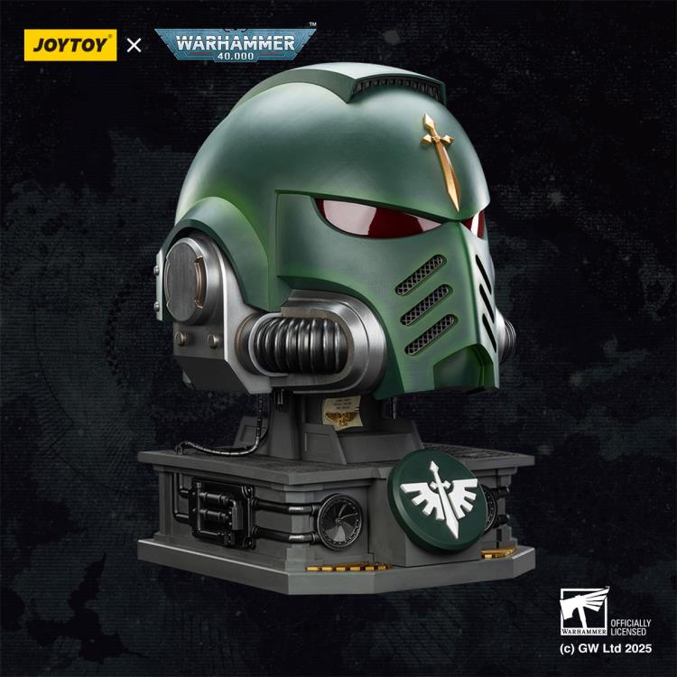 Warhammer 40,000 Dark Angels Mk X 1/1 Scale Helmet Replica with Display Stand Gallery Image 3