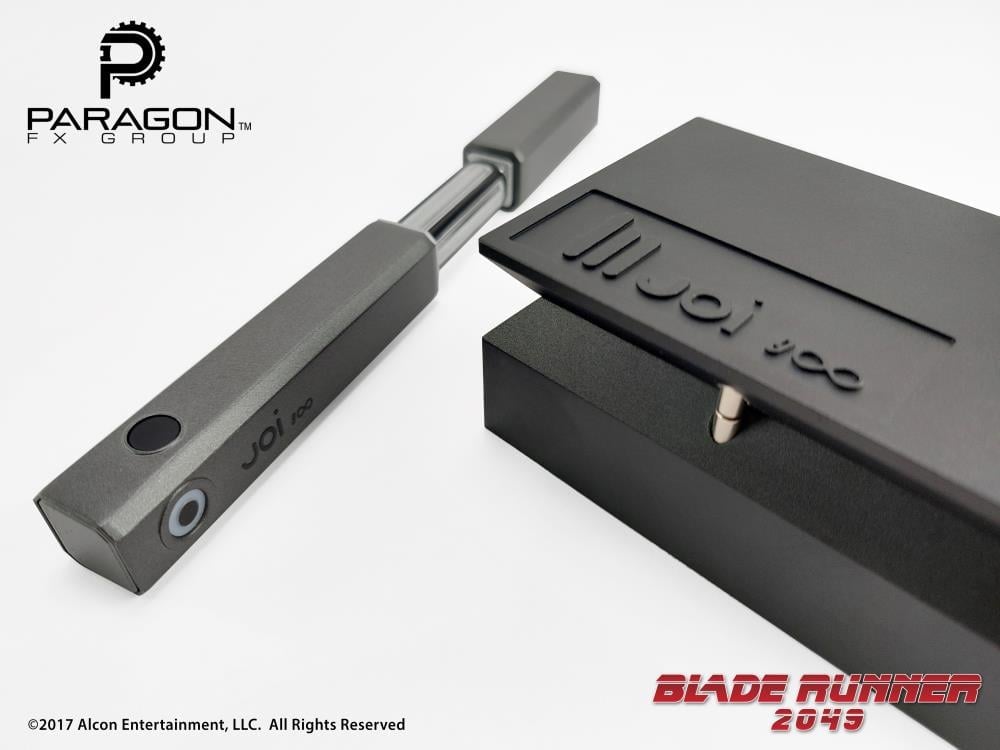 Blade Runner 2049 Joi (Hero) Emanator Replica Gallery Image 8