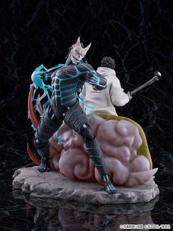 いそNo.8 Kaiju No. 8 Kafka Hibino & Kaiju No. 8 1/7 Scale Shibuya Scramble
