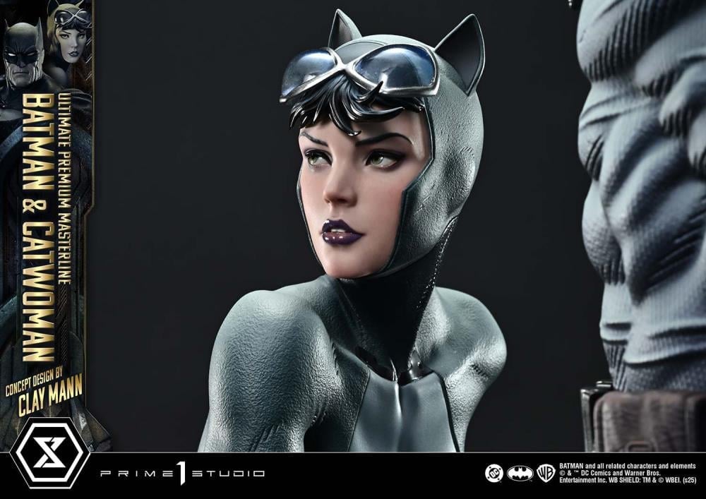 Batman/Catwoman Ultimate Premium Masterline Batman & Catwoman (Concept Design by Clay Mann) 1/4 Scale Statue Gallery Image 45
