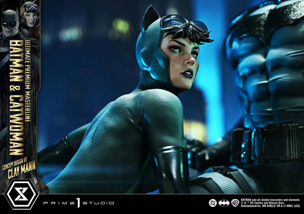 Batman/Catwoman Ultimate Premium Masterline Batman & Catwoman (Concept Design by Clay Mann) 1/4 Scale Statue Gallery Image 19