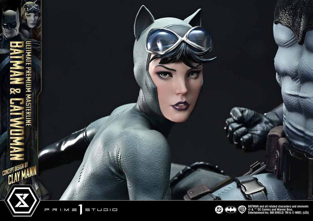 Batman/Catwoman Ultimate Premium Masterline Batman & Catwoman (Concept Design by Clay Mann) 1/4 Scale Statue Gallery Image 37