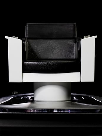 Star Trek: Strange New Worlds U.S.S. Enterprise Command Chair 1/6 Scale Accessory Set Gallery Image 2
