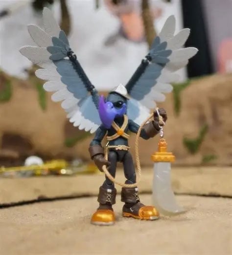 Plunderlings Plunderbeak Berserker Quervo Limited Edition Action Figure Gallery Image 3