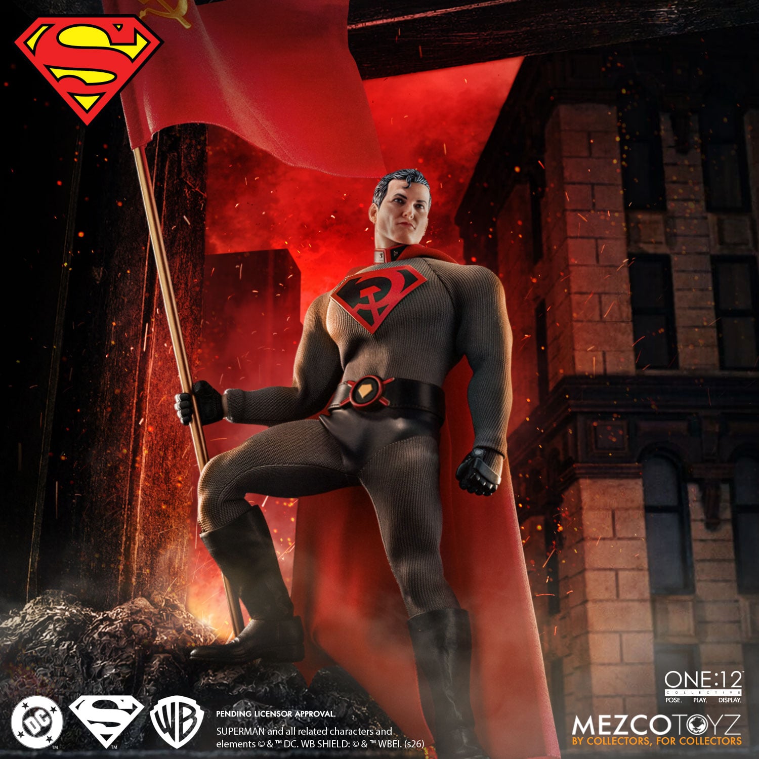 Superman: Red Son One:12 Collective Superman Action Figure Gallery Image 4