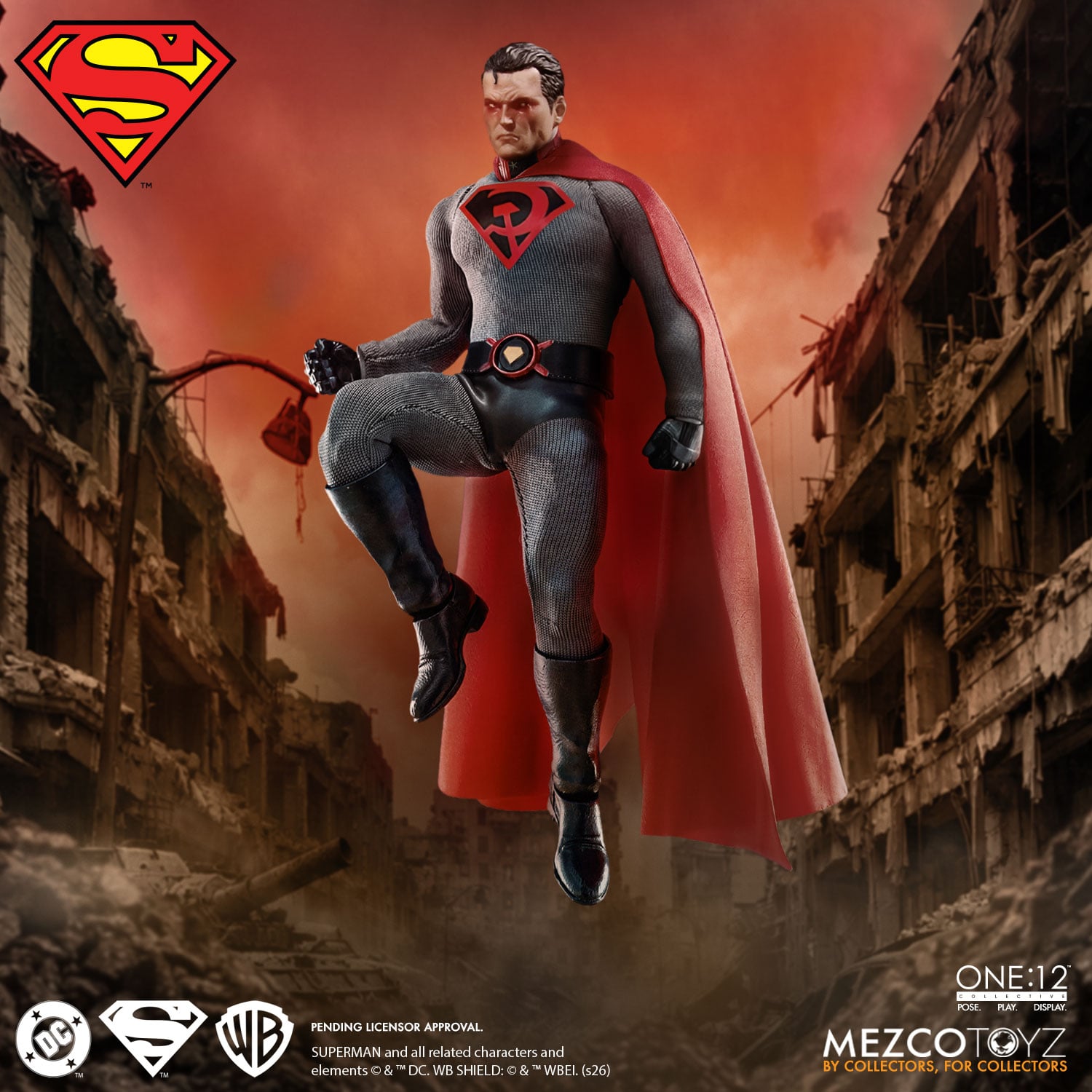 Superman: Red Son One:12 Collective Superman Action Figure Gallery Image 9
