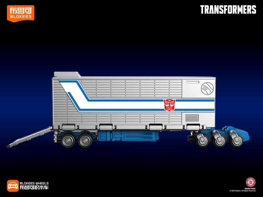 Transformers Blokees Wheels CT01 Optimus Prime with Trailer Model Kit Gallery Image 5