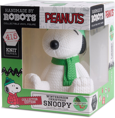 Peanuts Handmade by Robots #415 Snoopy (Wintergreen Christmas) Gallery Image 7