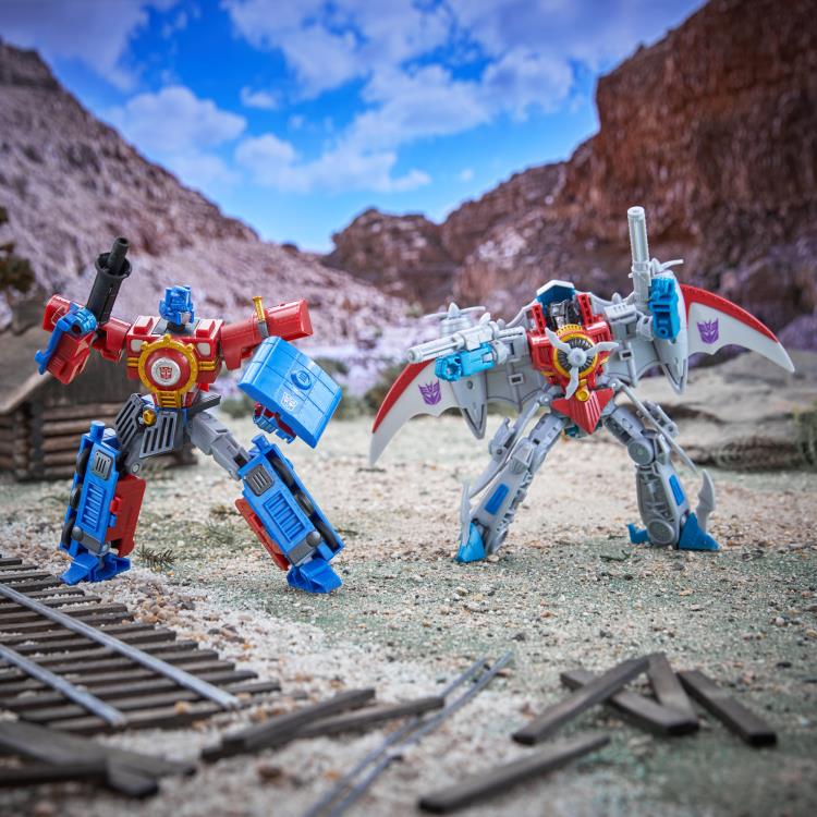 Transformers Timelines Hearts of Steel Optimus Prime and Starscream Action Figure Two-Pack Gallery Image 3