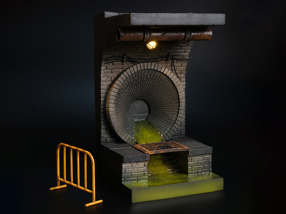 American Comic Style Sewer 1/12 Scale Diorama Base (S006B) Gallery Image 1