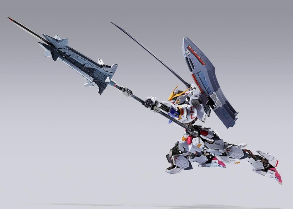 Mobile Suit Gundam: Iron-Blooded Orphans Metal Build Gundam Barbatos & Boomerang Mace (4th Form) Action Figure Gallery Image 11