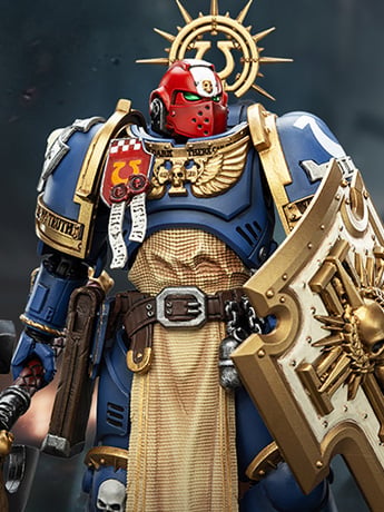 Warhammer 40,000 Action Figure Ultramarines Metaurus with Power Axe, Stormshield and Plasma Pistol 13 cm