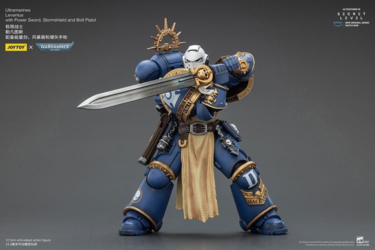 Warhammer 40,000 Ultramarines Levantus with Power Sword, Stormshield and Bolt Pistol 1/18 Scale Action Figure Gallery Image 11