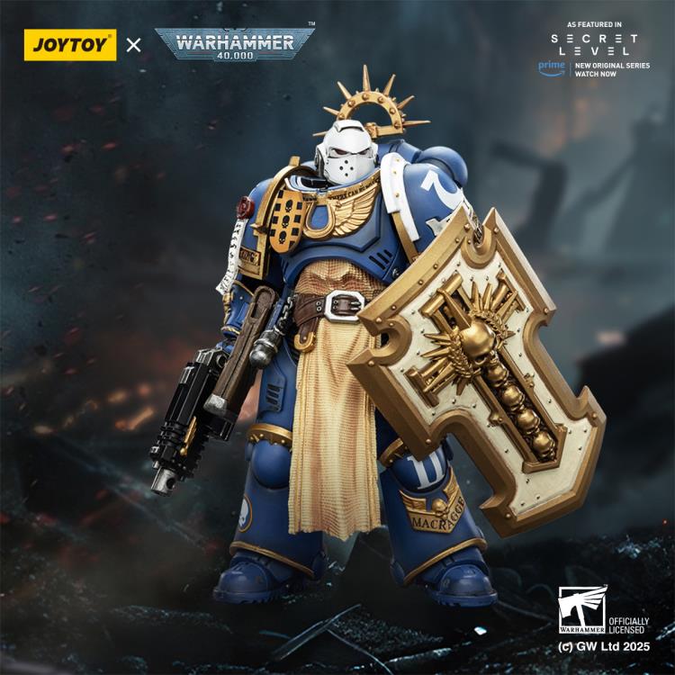 Warhammer 40,000 Ultramarines Levantus with Power Sword, Stormshield and Bolt Pistol 1/18 Scale Action Figure Gallery Image 3