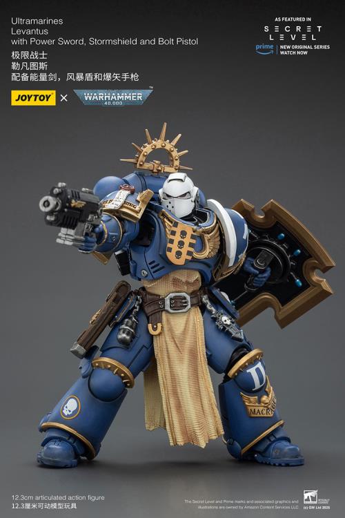 Warhammer 40,000 Ultramarines Levantus with Power Sword, Stormshield and Bolt Pistol 1/18 Scale Action Figure Gallery Image 7